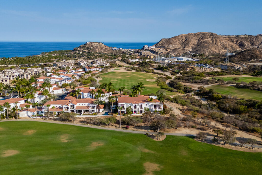 Los Cabos Vista Mare Condo for sale at Vista Mare, Cabo San Lucas, located on the second level with ocean and mountain – Camino de le piedrera, Cabo San Lucas, BS